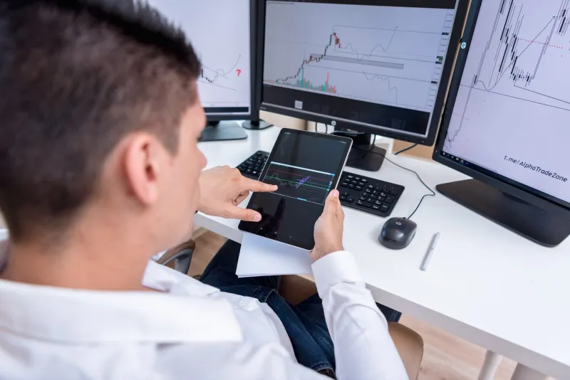Mapping the Constellation: How to Identify High-Growth Stocks Before Wall Street Catches On